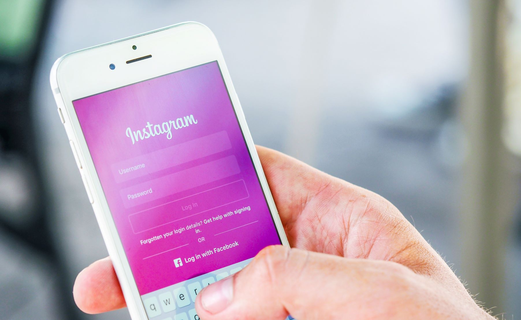 How to Get Sponsors on Instagram the Easy Way