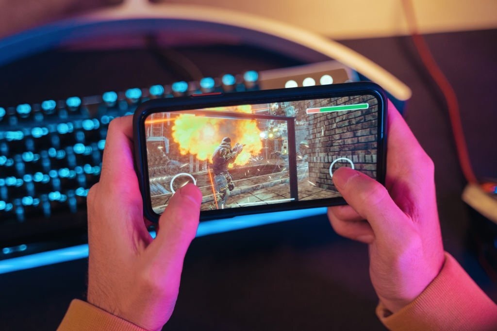 Mobile Gamers 