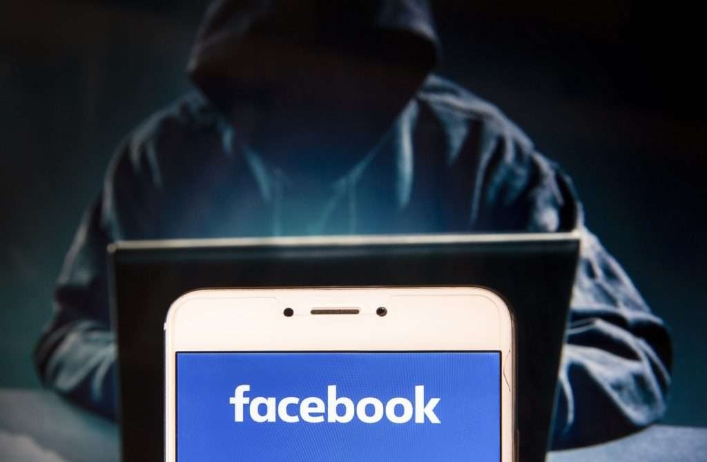 How to Hack a Facebook Page Without Being an Admin